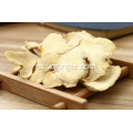 Pequeñas rodajas de jengibre amarillo